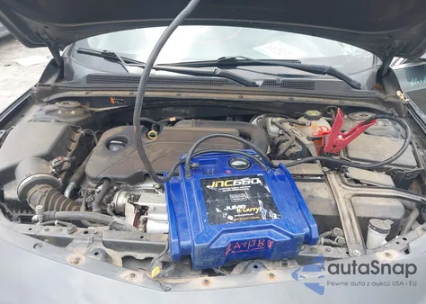 2018 Chevrolet Malibu 1Fl из США, поврежденный, VIN 1G1ZC5ST2JF152520